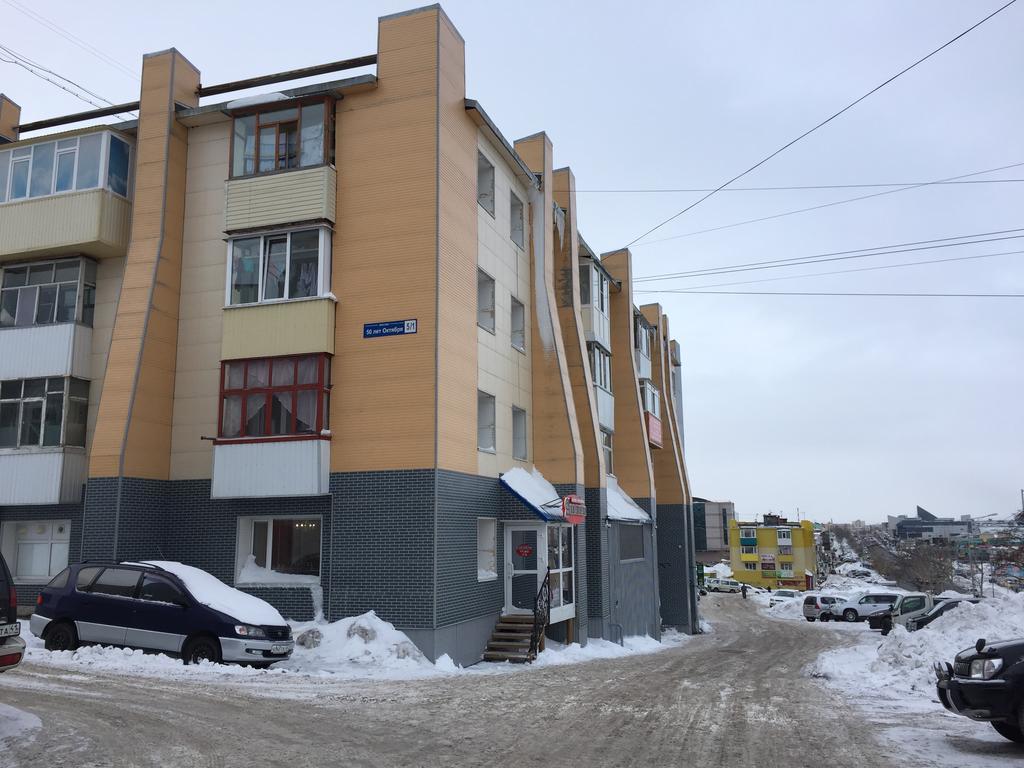 Studio apartment on prospekt 50 let Oktyabrya Petropavlovsk Kamchatsky Bagian luar foto